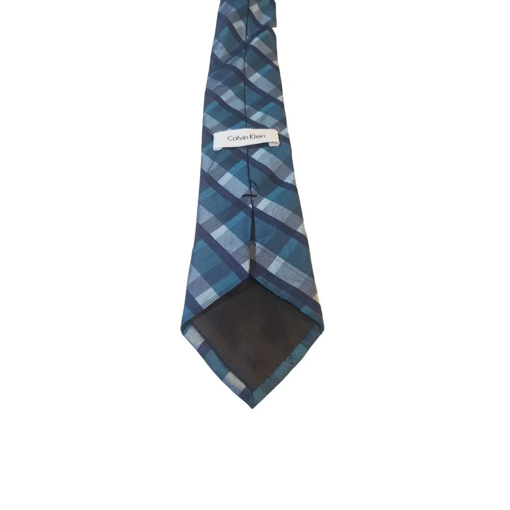 Calvin Klein Men Necktie 3.75 x 59 Silk Navy Tea Plaid Executive Office Work Tie